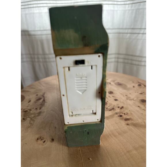 Victorian Rose Light-Up Dresser Picture Frame • Shabby Chic Cottagecore - Picture 3 of 3